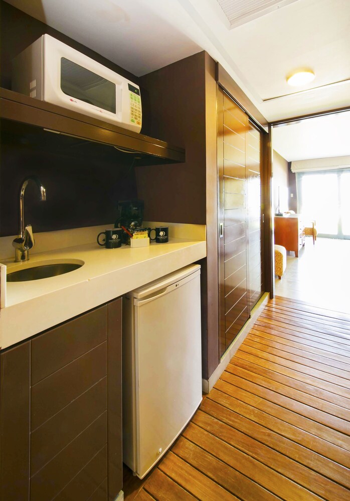 In-Room Kitchenette