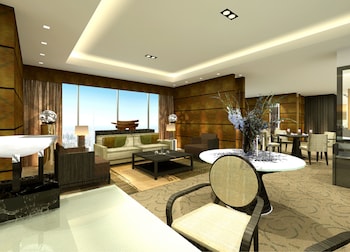 Executive Lounge