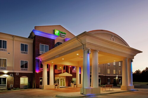 Holiday Inn Express Hotel & Suites Talladega, an IHG Hotel