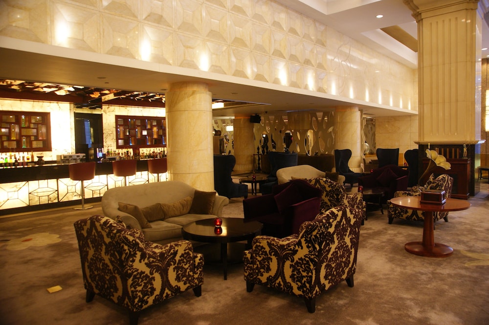 Hotel Bar