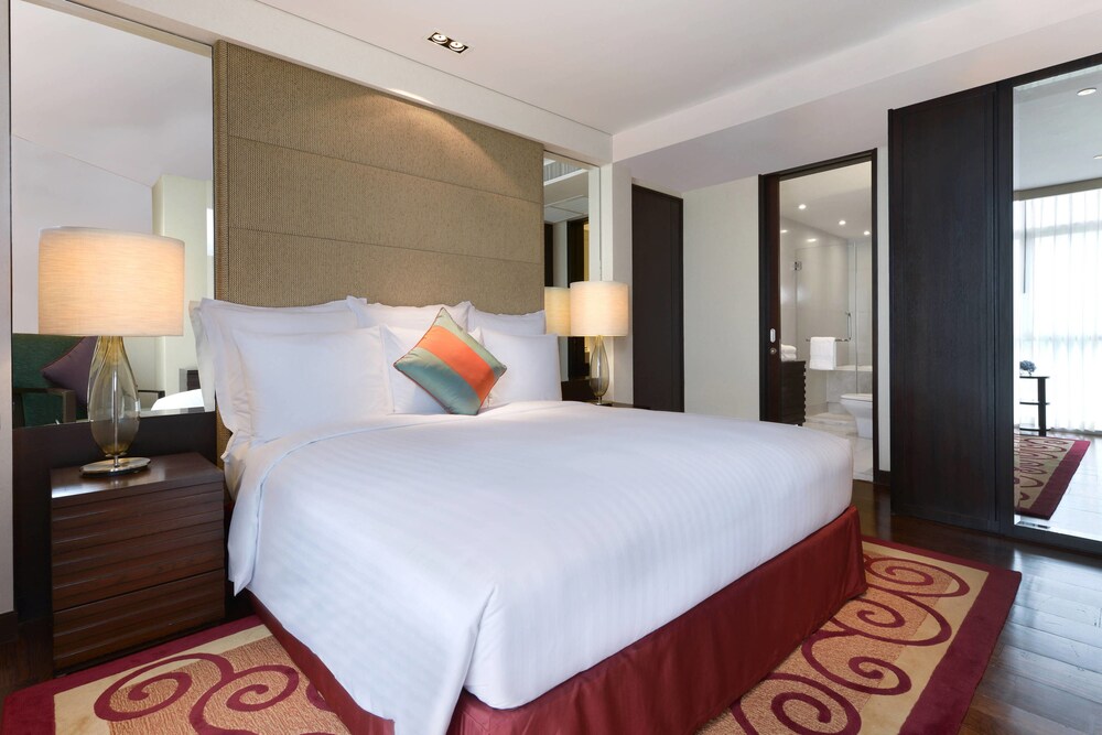 Executive Suite, 1 Bedroom, City View - Guestroom