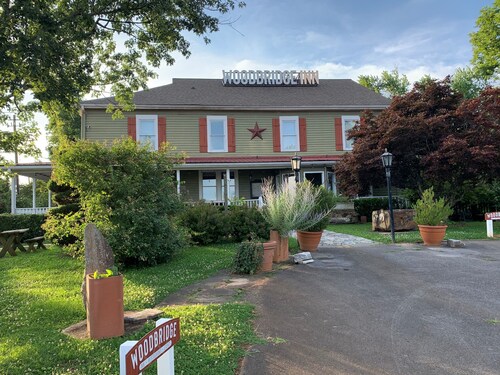 Woodbridge Inn