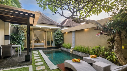 Tonys Villas & Resort
