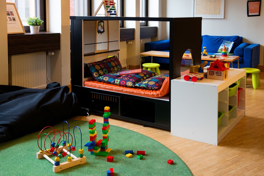 Childrens Play Area - Indoor