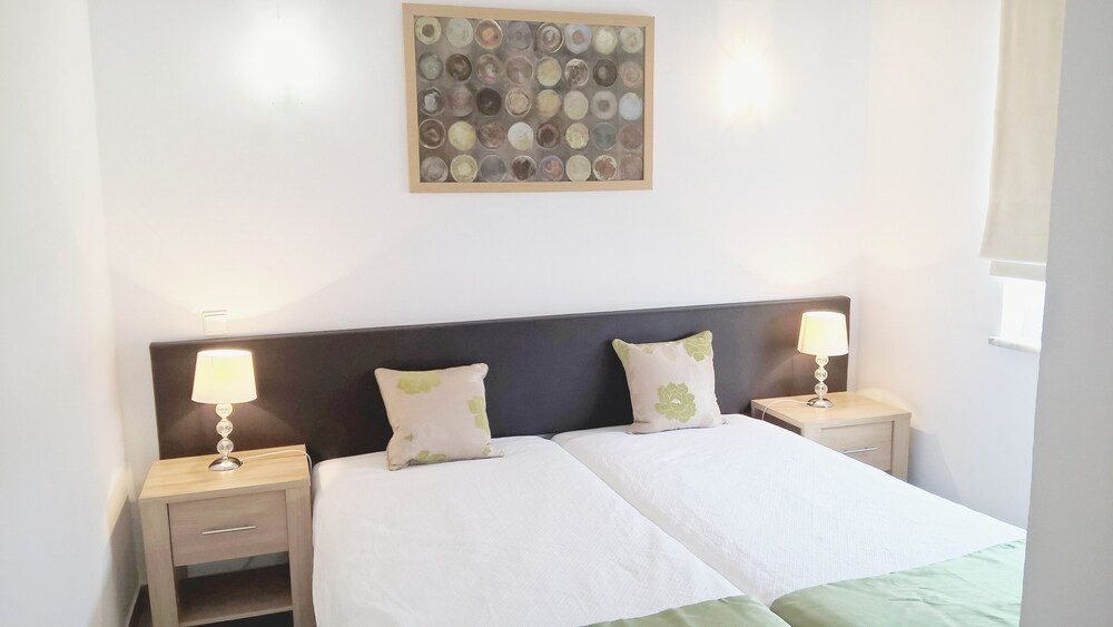 Apartment, 1 Bedroom (2 adults + 2 children) - Guestroom