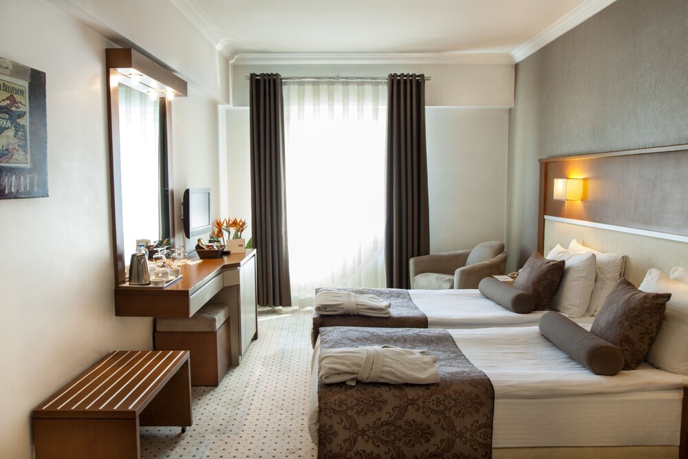 Guestroom