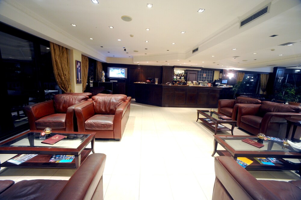 Hotel Bar