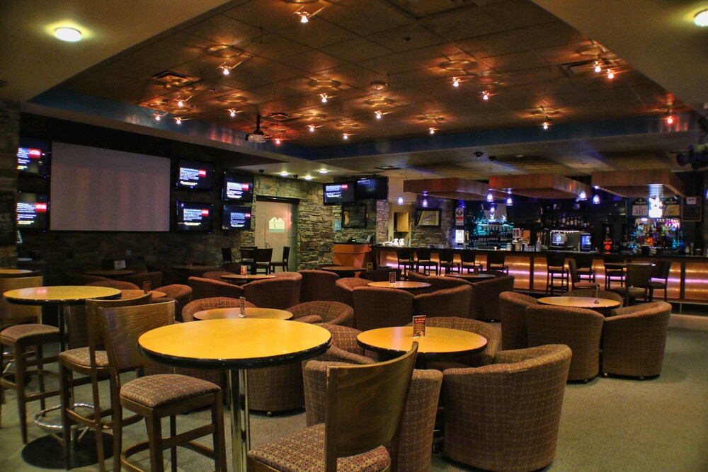 Hotel Lounge