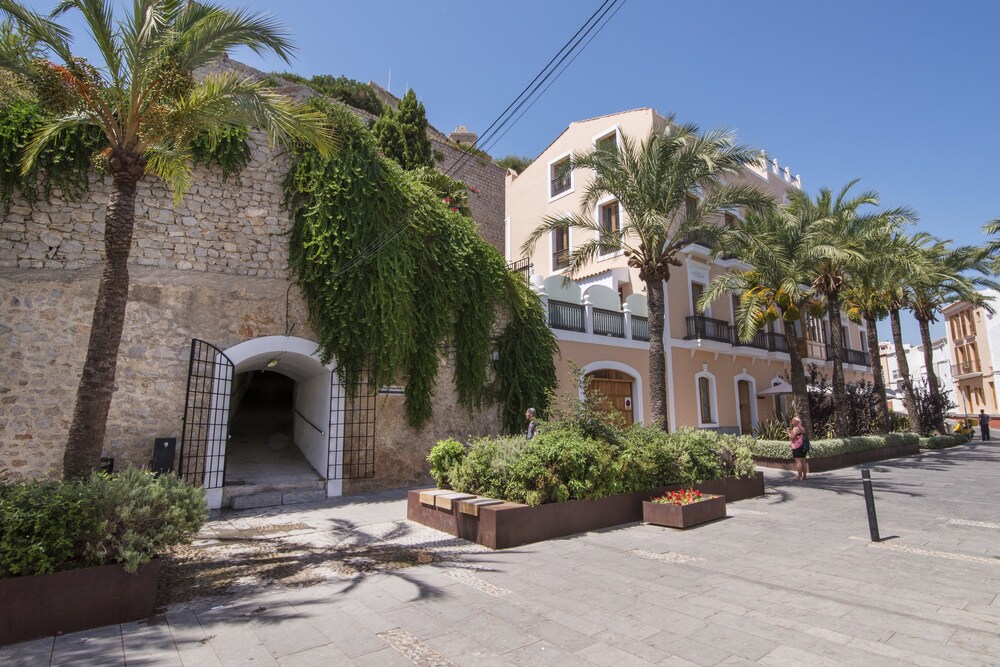 Hotel Front
