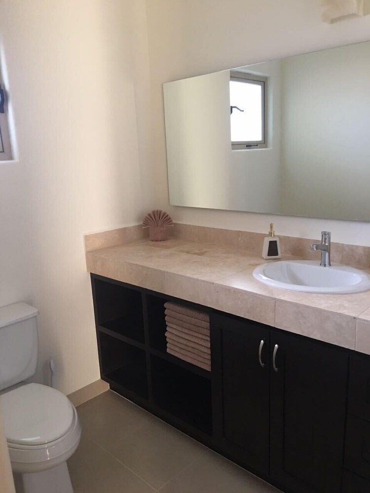 Ventanas Suite 1 Bedroom Partial Ocean View - Bathroom