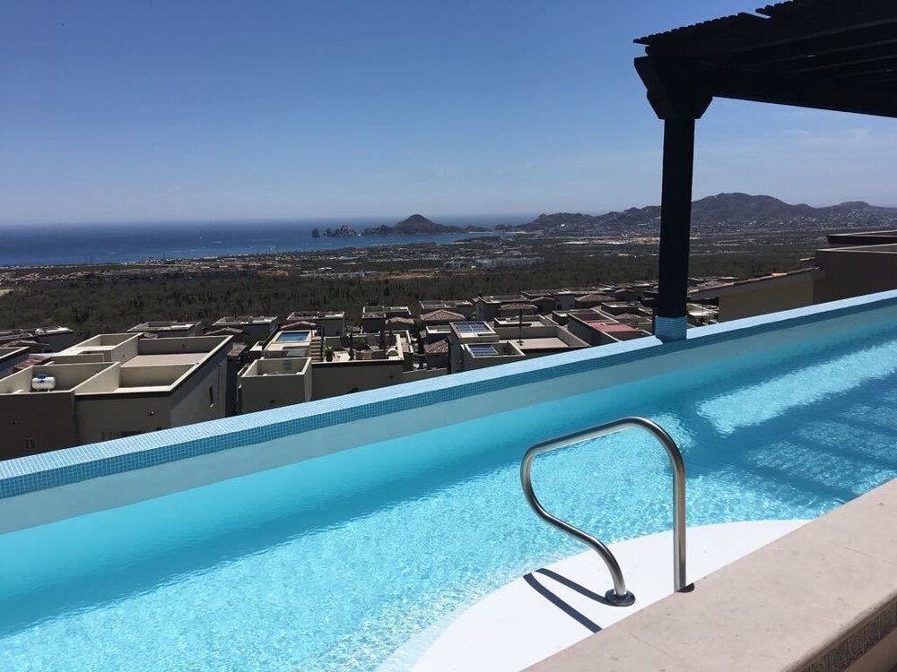 Rooftop Pool