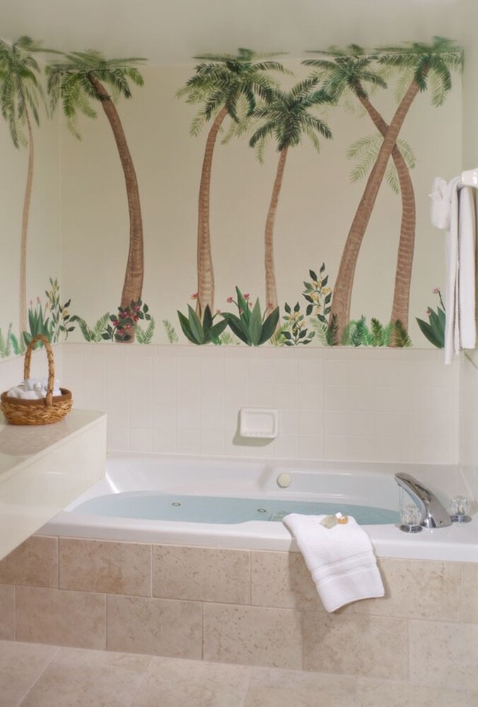 Jetted Tub