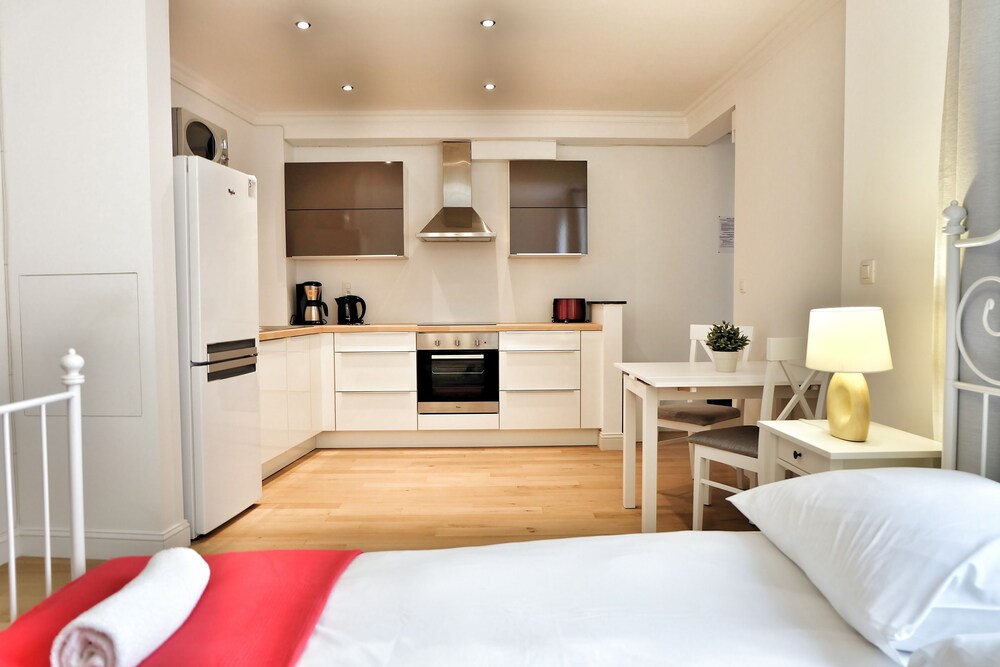 Studio - Guestroom