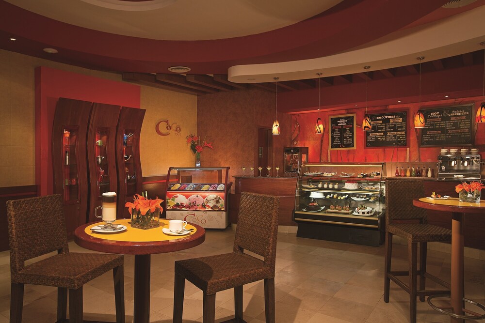 Snack Bar