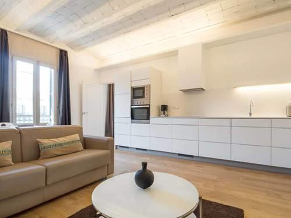 In-Room Kitchen