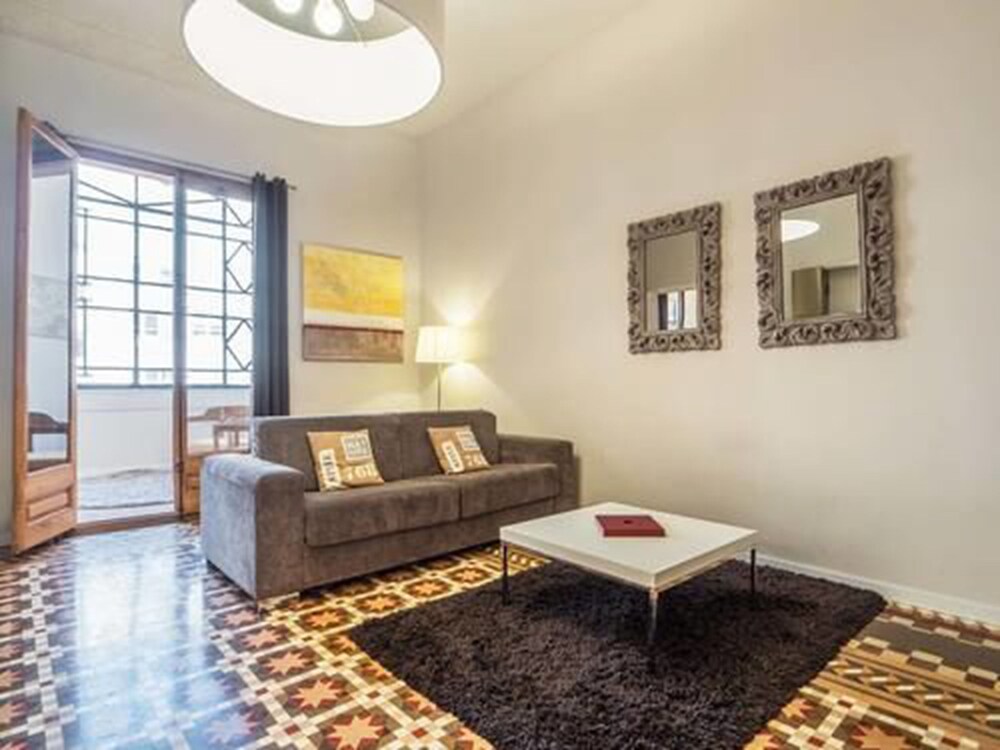Apartment, 2 Bedrooms - Living Room