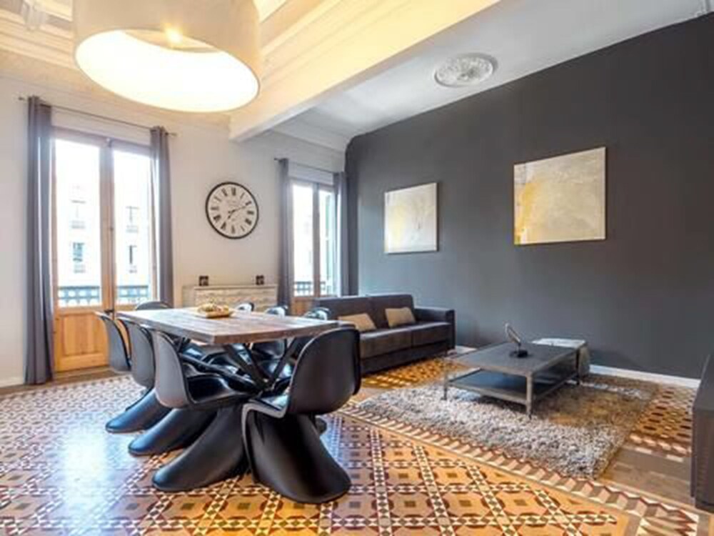 Superior Apartment, 3 Bedrooms - Room Service - Dining