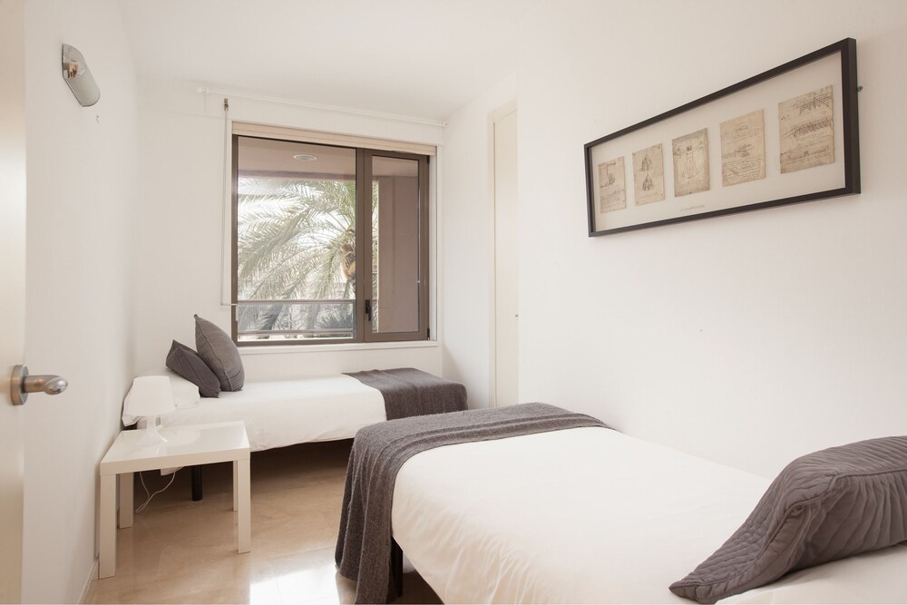 Apartment, 3 Bedrooms - Guestroom