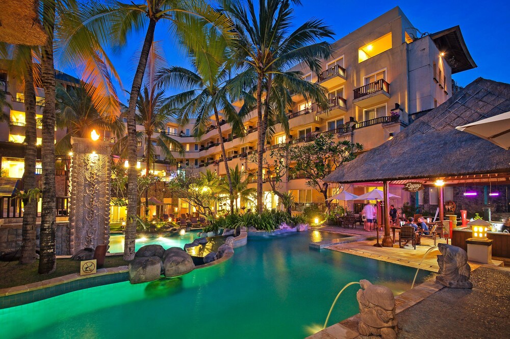 Poolbar