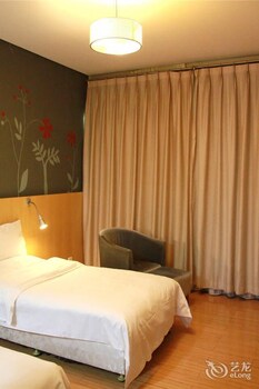 Beijing Vacations - Beijing Tiantan Xingcheng Hotel - Property Image 4