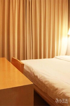 Beijing Vacations - Beijing Tiantan Xingcheng Hotel - Property Image 11