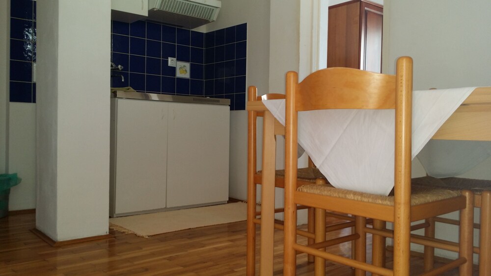 Apartment, 2 Bedrooms, Balcony - In-Room Kitchenette
