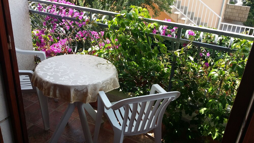 Apartment, 2 Bedrooms, Balcony - Balcony