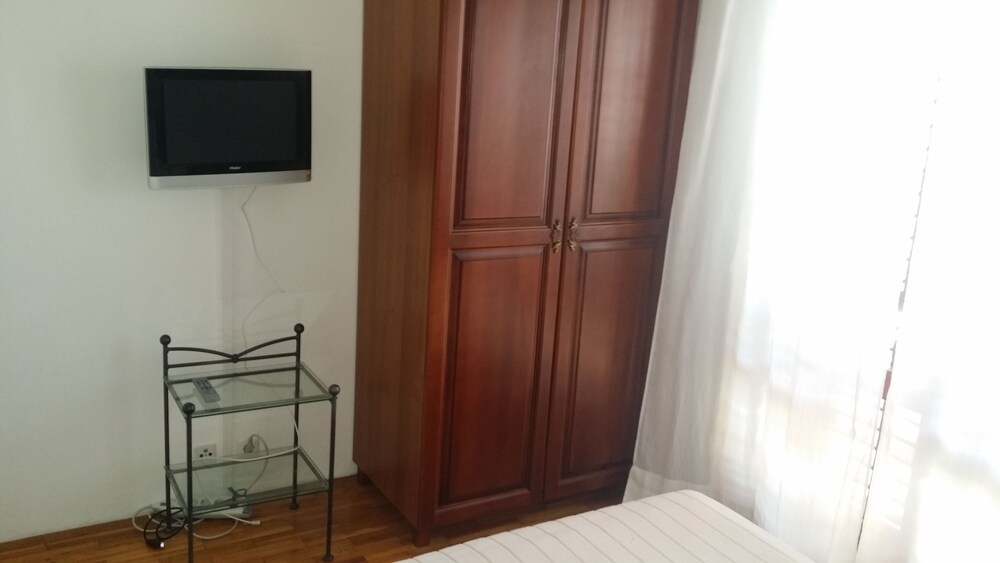 Twin Room, 2 Twin Beds, Balcony - Guestroom