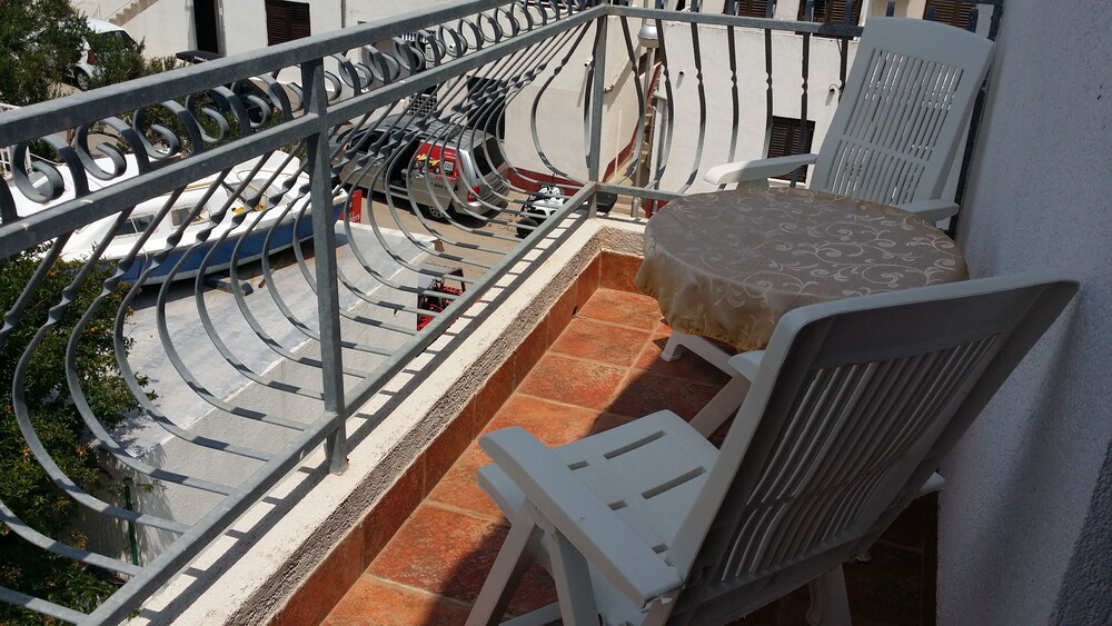 Standard Apartment, 2 Double Beds, Balcony - Balcony