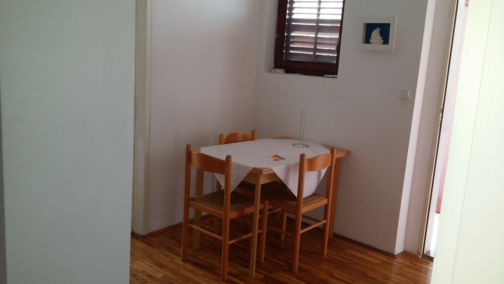 Apartment, 2 Bedrooms, Balcony - In-Room Kitchenette