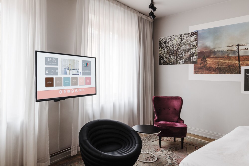 Guestroom