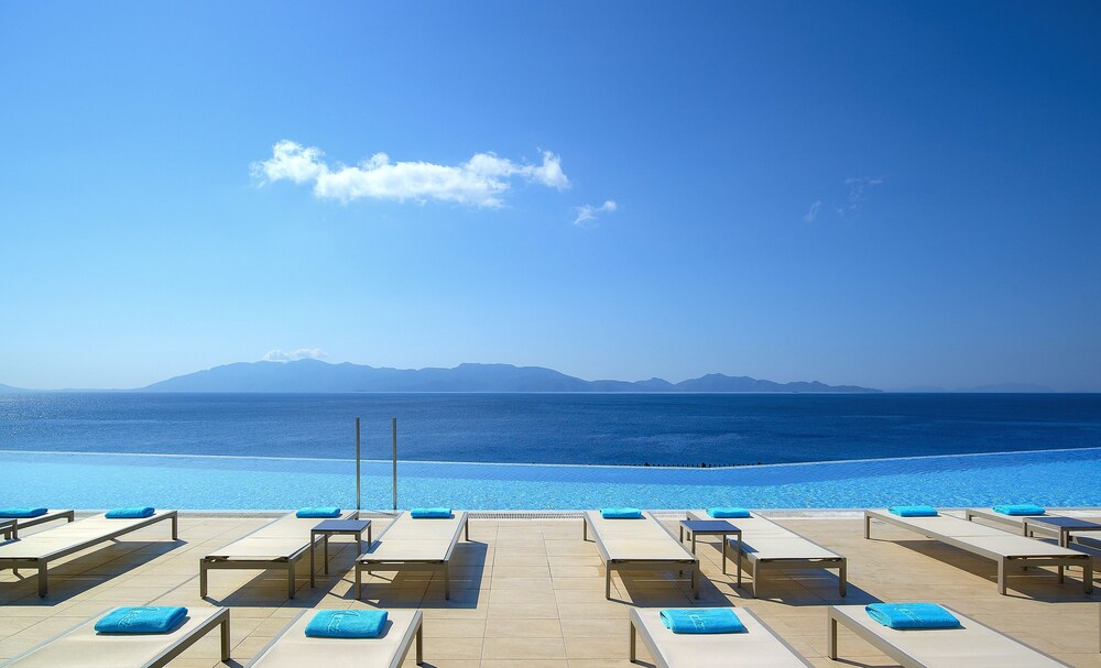Infinity Pool