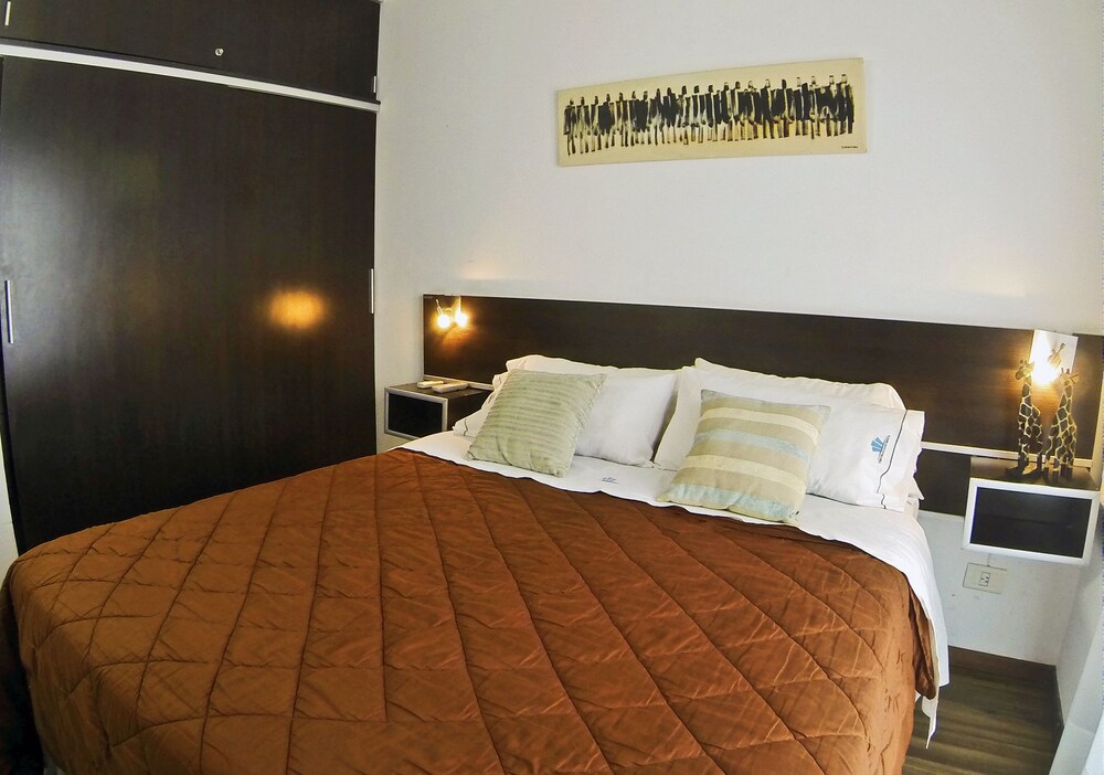 Studio - Guestroom