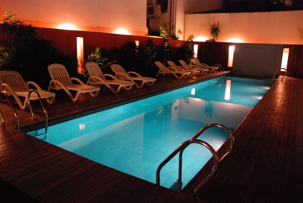 Indoor/Outdoor Pool
