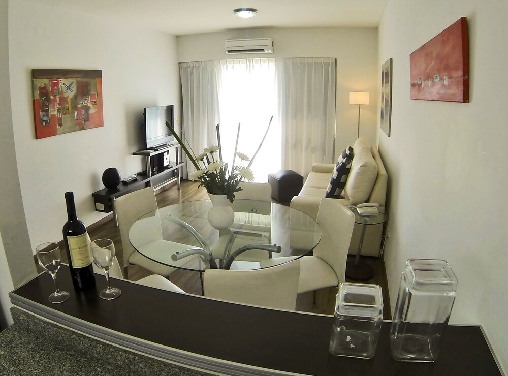 Studio - Guestroom