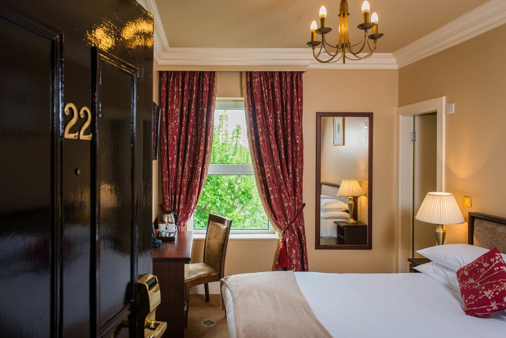 Guestroom View
