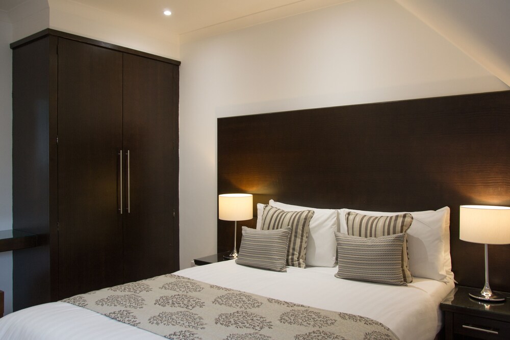 Apartment, 2 Bedrooms - Guestroom