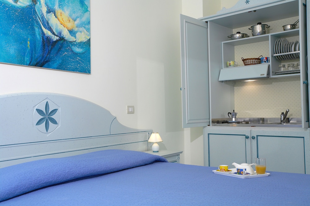 In-Room Kitchenette