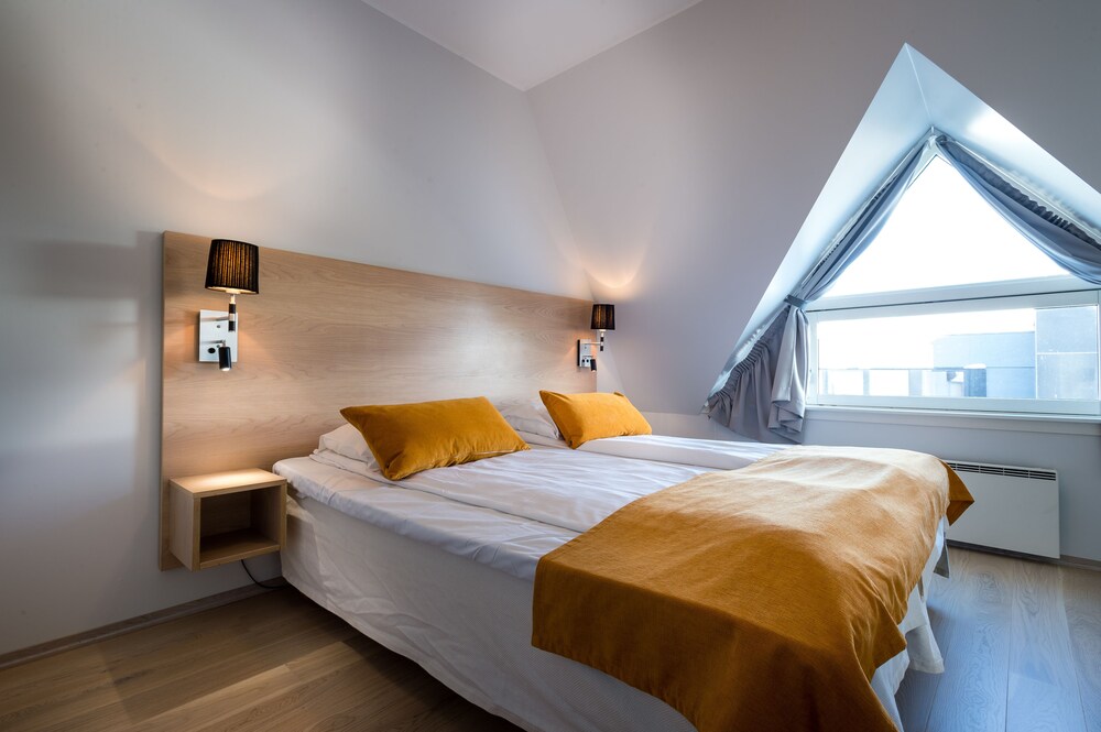 Deluxe Apartment, City View - Guestroom