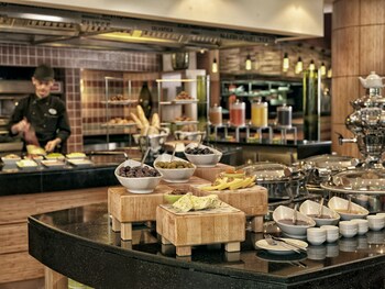 Food Court