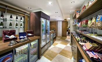 Gift Shop