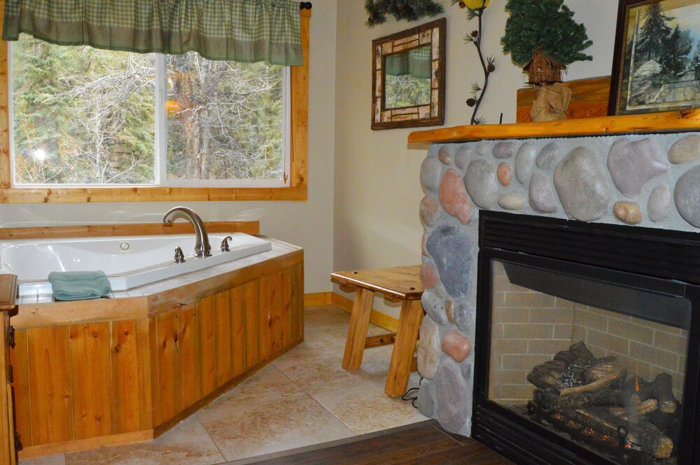 Jetted Tub