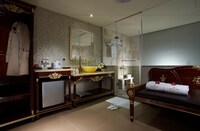 Hot Spring Room for Day Use Only (max 90 minutes, no over night stay)