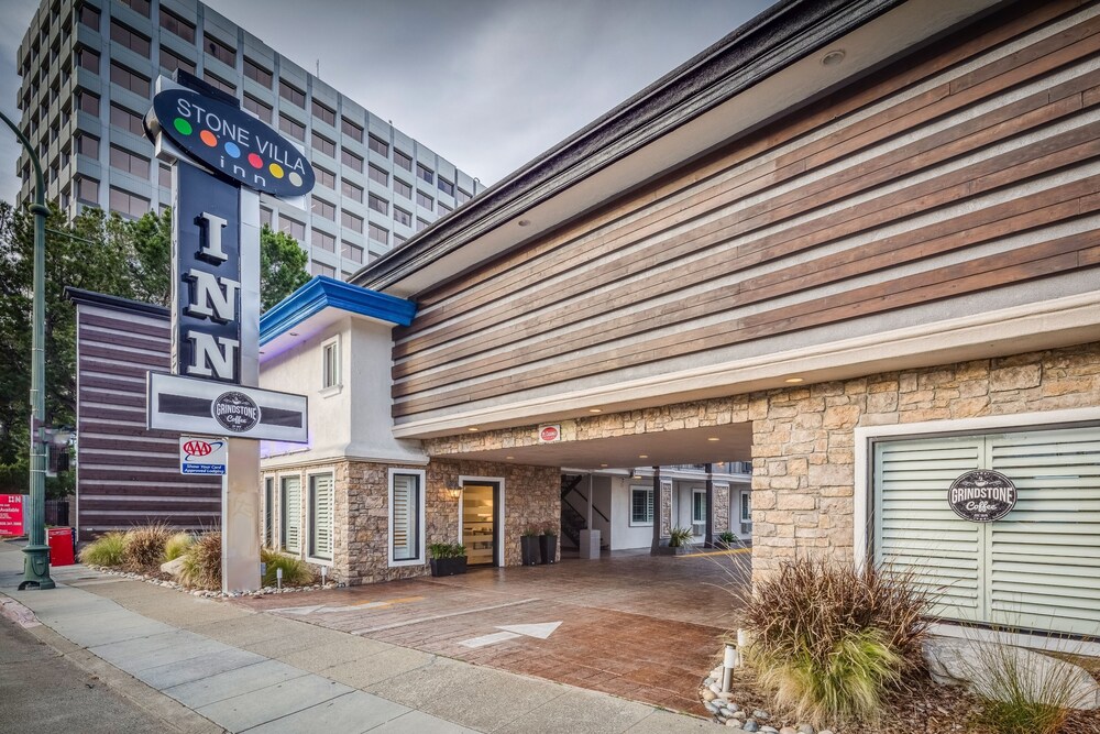 Hotel Front