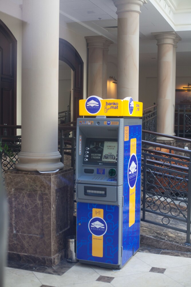 Minibank/bank på stedet