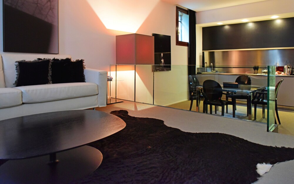 In-Room Kitchen