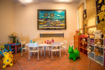 Childrens Play Area - Indoor