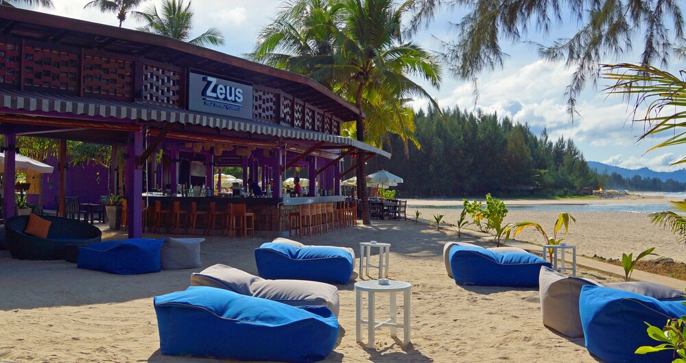 Hotel Bar