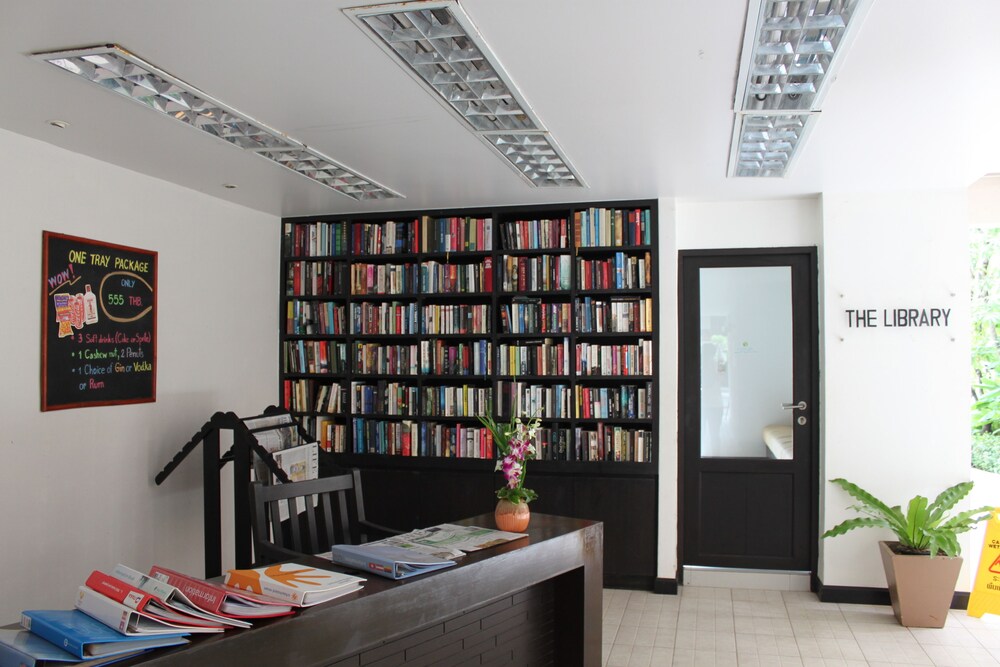 Library, APSARA Beachfront Resort and Villa