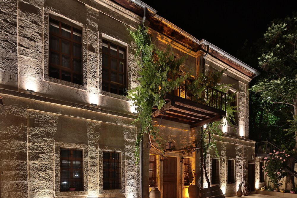 Hotel Front - Evening/Night